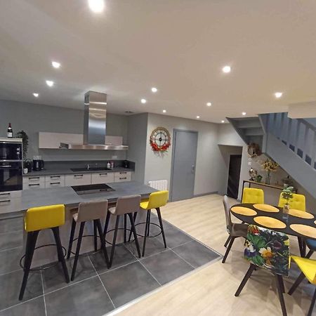 Le Palais Duplex Apartment Autun ภายนอก รูปภาพ
