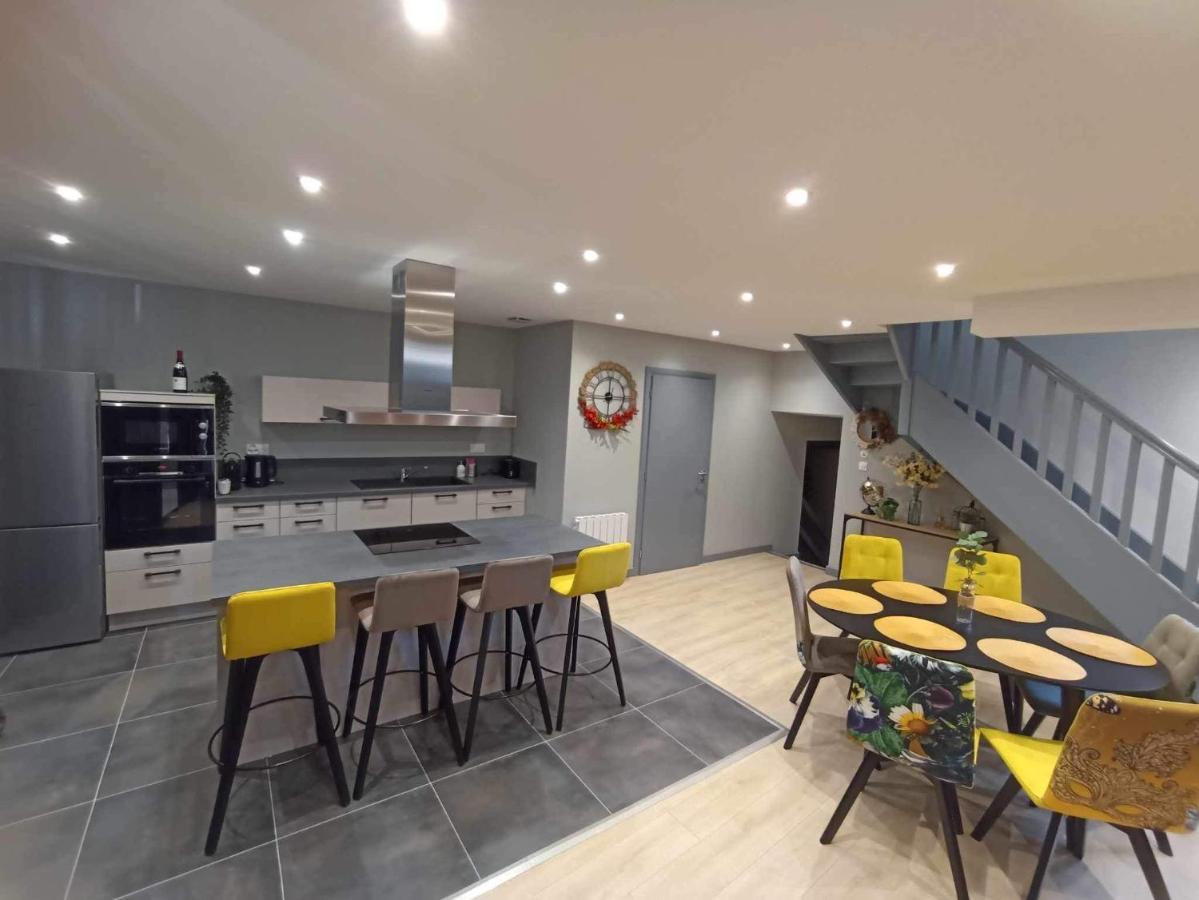 Le Palais Duplex Apartment Autun ภายนอก รูปภาพ