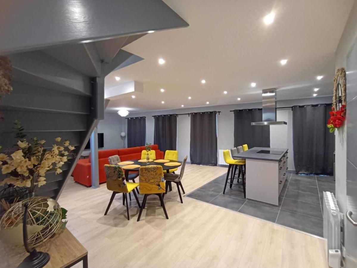 Le Palais Duplex Apartment Autun ภายนอก รูปภาพ
