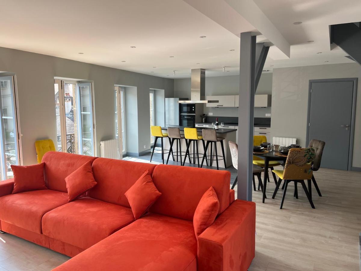 Le Palais Duplex Apartment Autun ภายนอก รูปภาพ